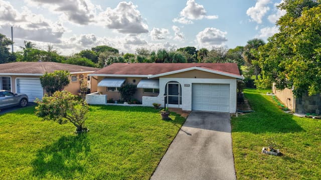 4741 NW 13th Avenue, Crystal Lake, Deerfield Beach, FL