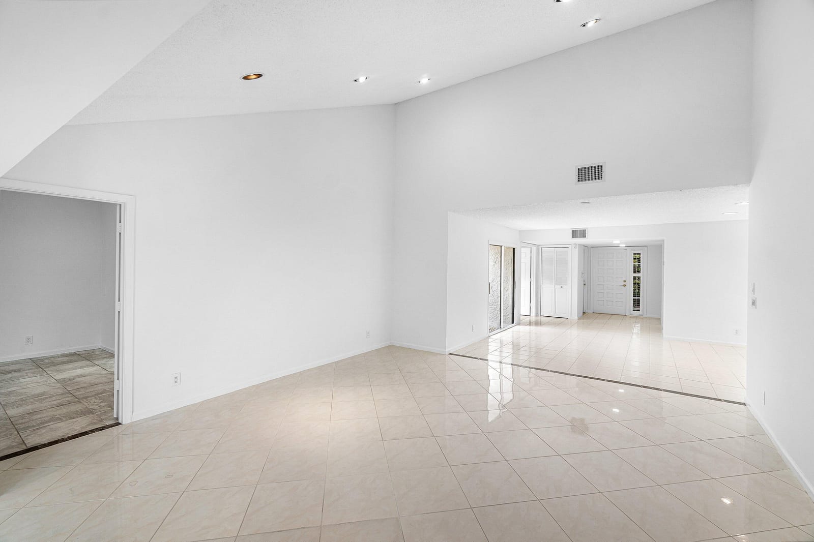 5635 Kiowa Circle, Boynton Beach, FL 33437 photo 18