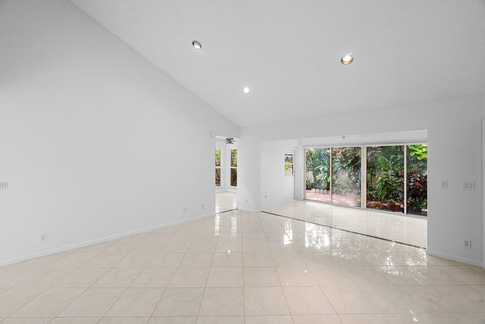 5635 Kiowa Circle, Boynton Beach, FL 33437 photo 20