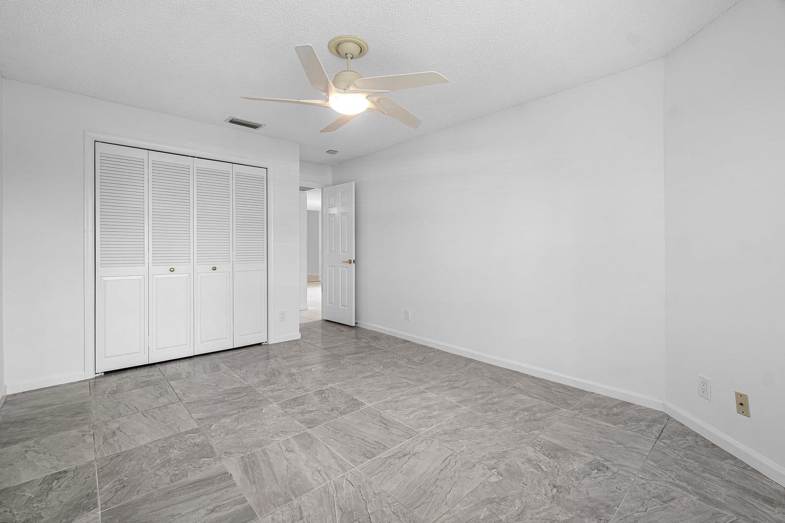 5635 Kiowa Circle, Boynton Beach, FL 33437 photo 27