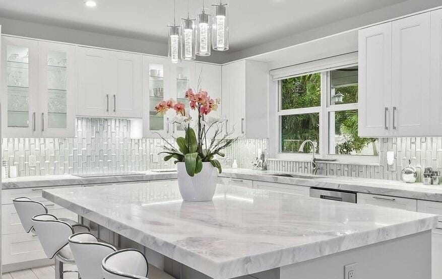 12253 Glenmore Drive — photo 4
