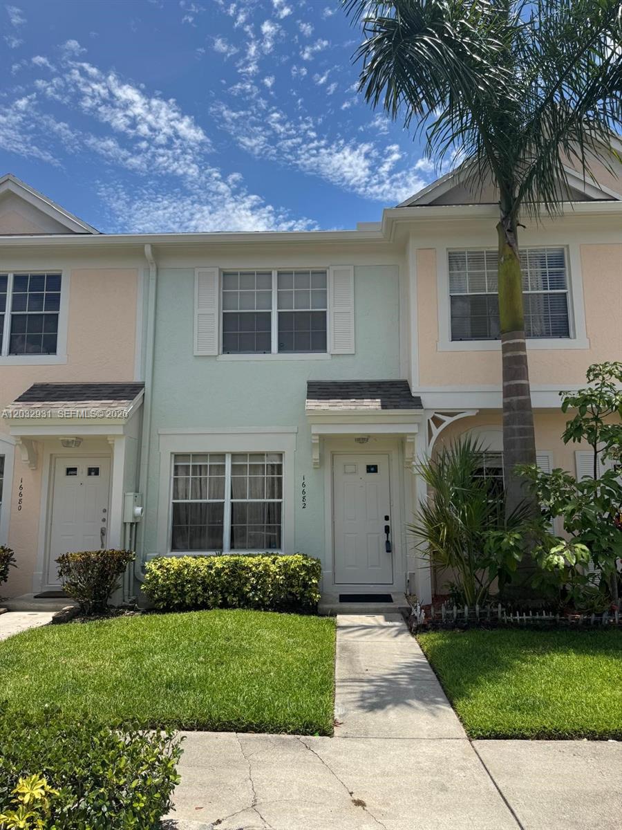 16682 Hemingway Drive, Weston, FL 33326, Weston