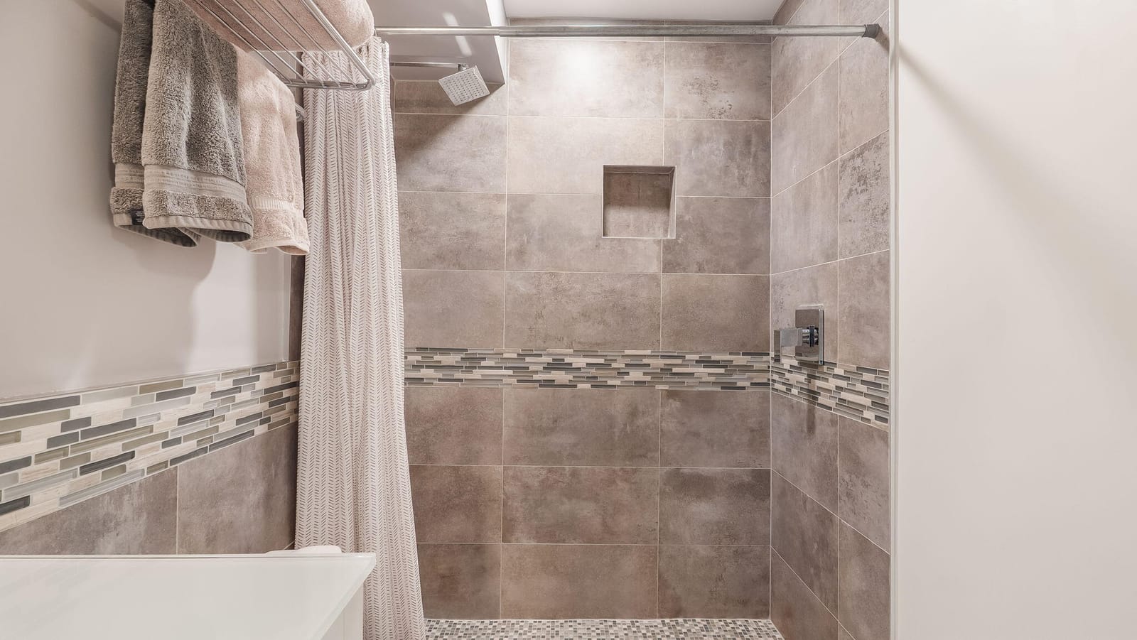 133 N Pompano Beach Boulevard 204, Pompano Beach, FL 33062 photo 11