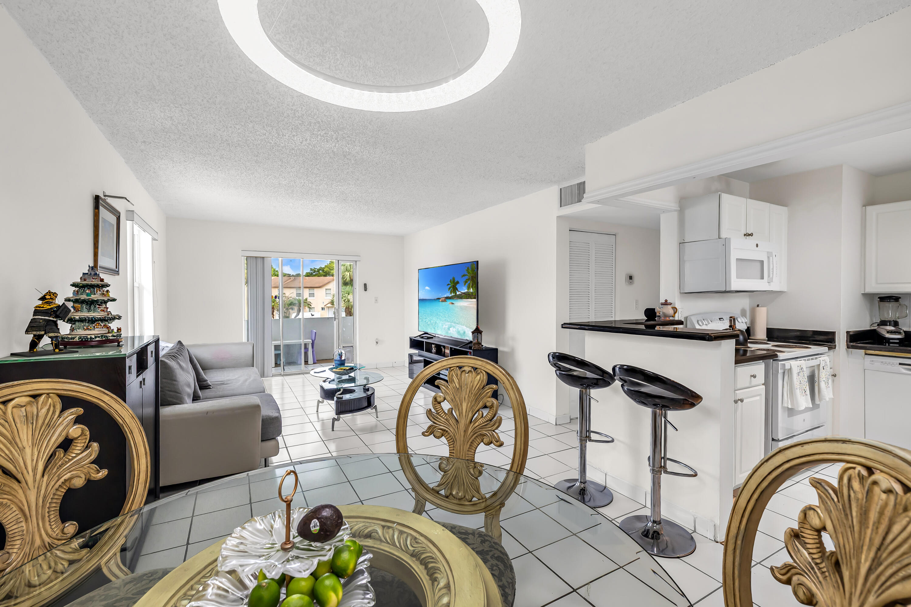 6507 Winfield Boulevard 211ac, Margate, FL 33063, Margate