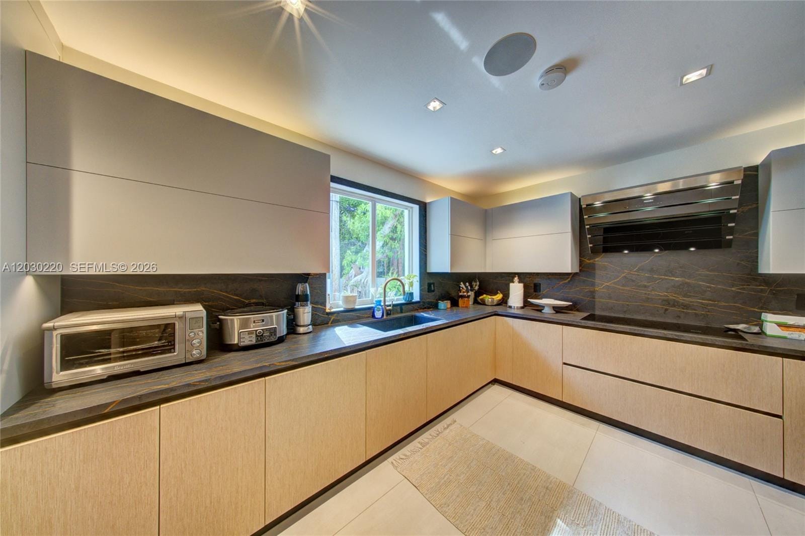 3508 Crystal View Court 0 — photo 8