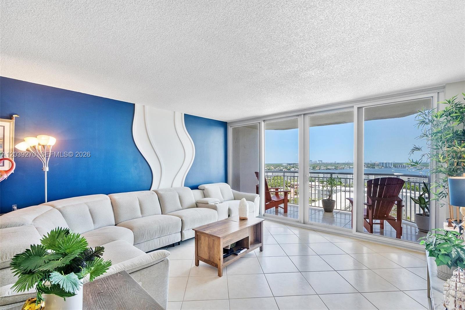 18031 Biscayne Boulevard 1401, Aventura, FL 33160, Aventura