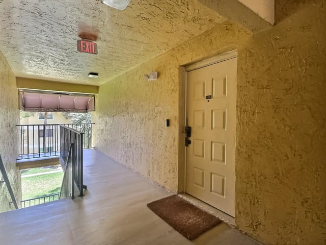 3017 N Oakland Forest Drive 308, Oakland Forest, Oakland Park, FL