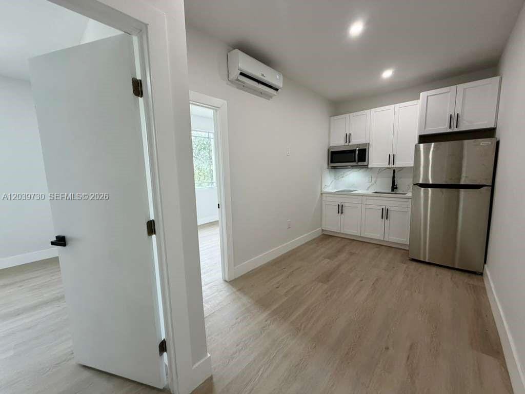 2425 SW 6th Street 17, Miami, FL 33135 photo 3