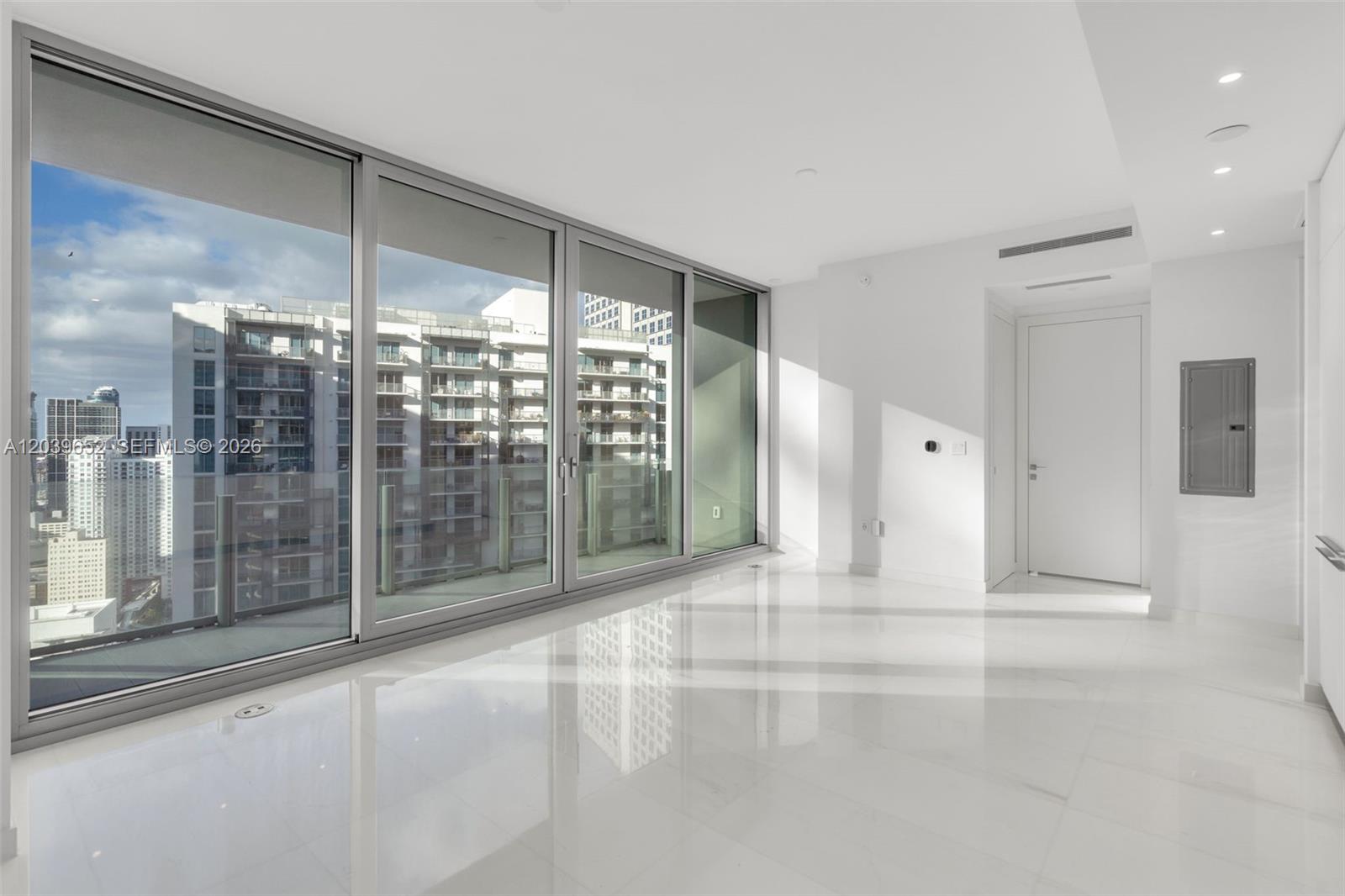 300 Biscayne Blvd Way 4008, Miami, FL 33131, Miami