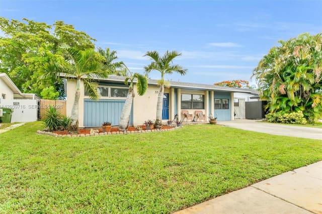551 NW 99th Way, Westview Sec 2 Part, Pembroke Pines, FL