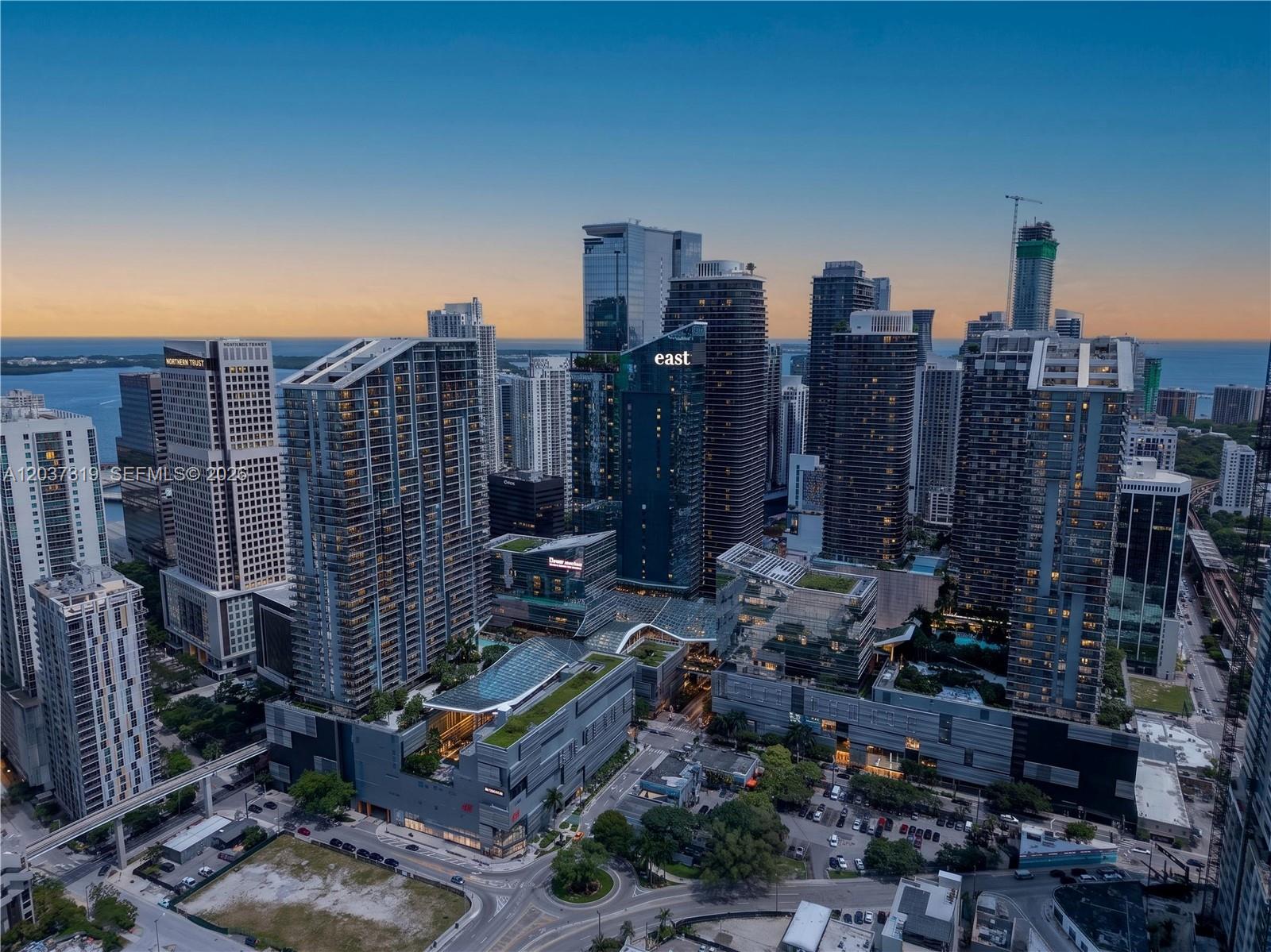 68 SE 6th Street 3506, Miami, FL 33131, Miami