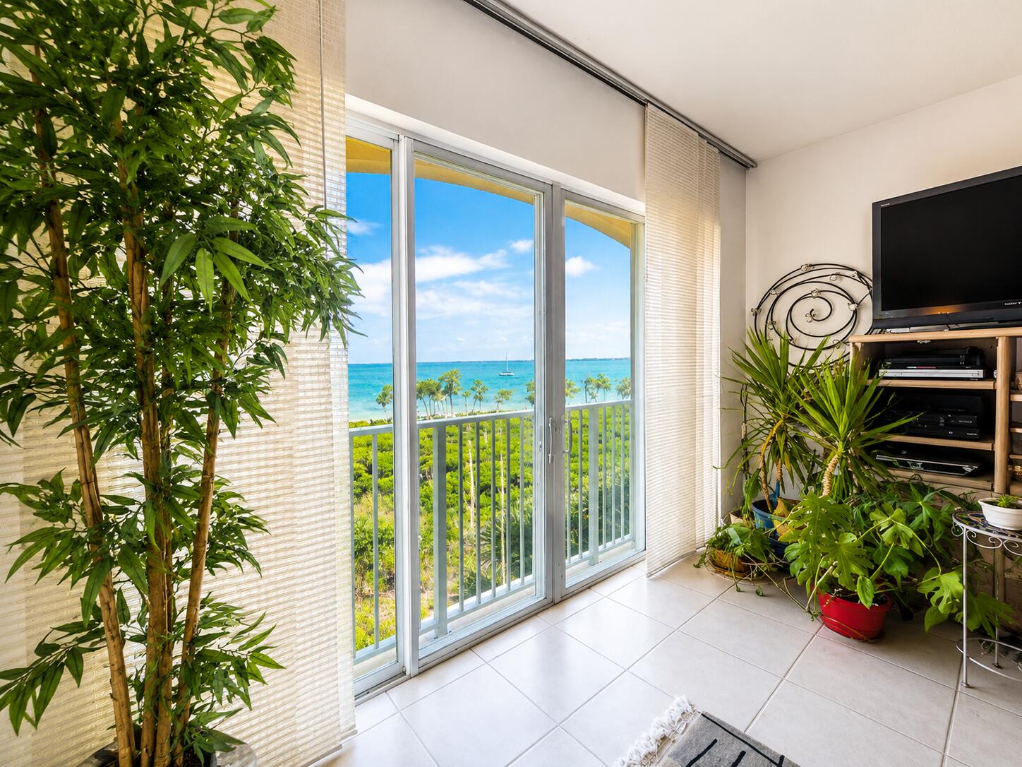 26 Harbour Isle Drive W 303, Fort Pierce, FL 34949, Fort Pierce