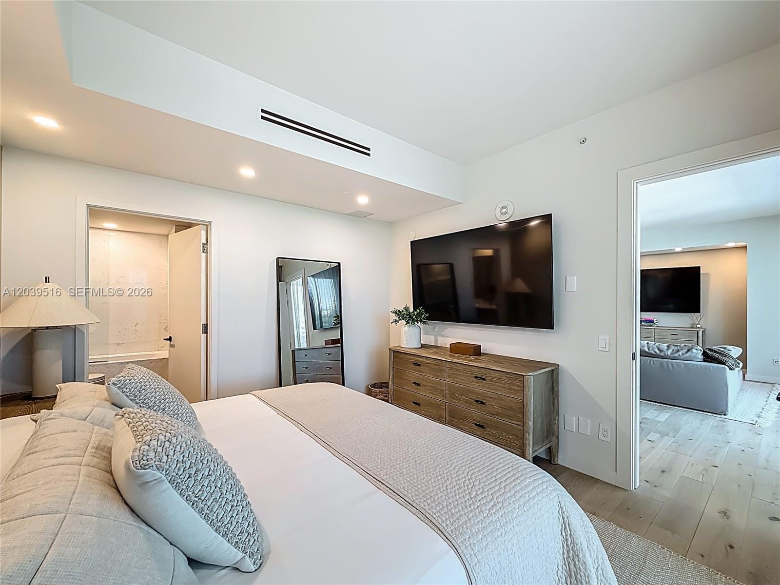 350 Ocean Drive 305N, Key Biscayne, FL 33149 photo 15