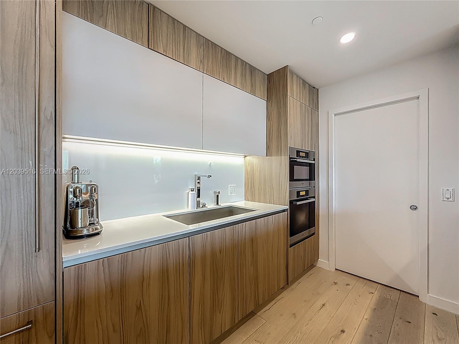 350 Ocean Drive 305N, Key Biscayne, FL 33149 photo 6