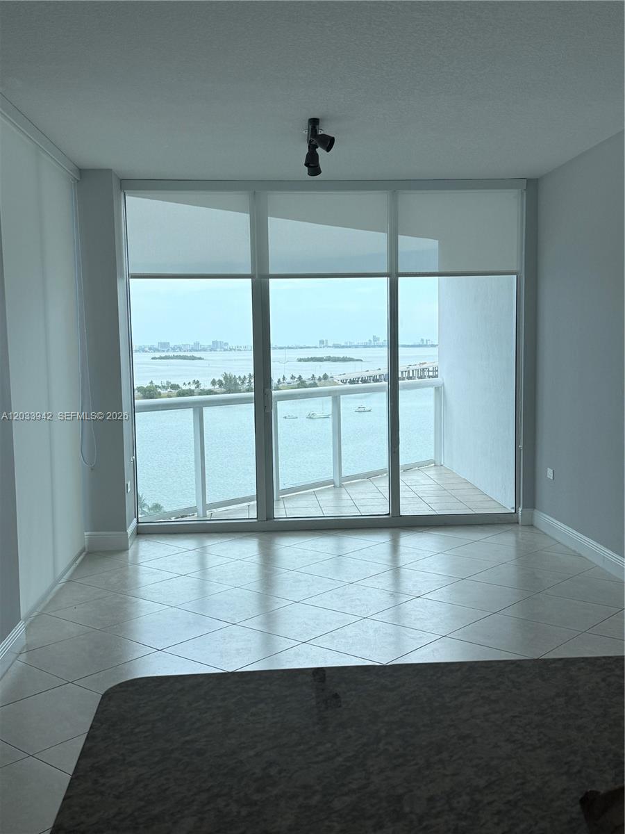 480 NE 30th Street 1504, Miami, FL 33137, Miami