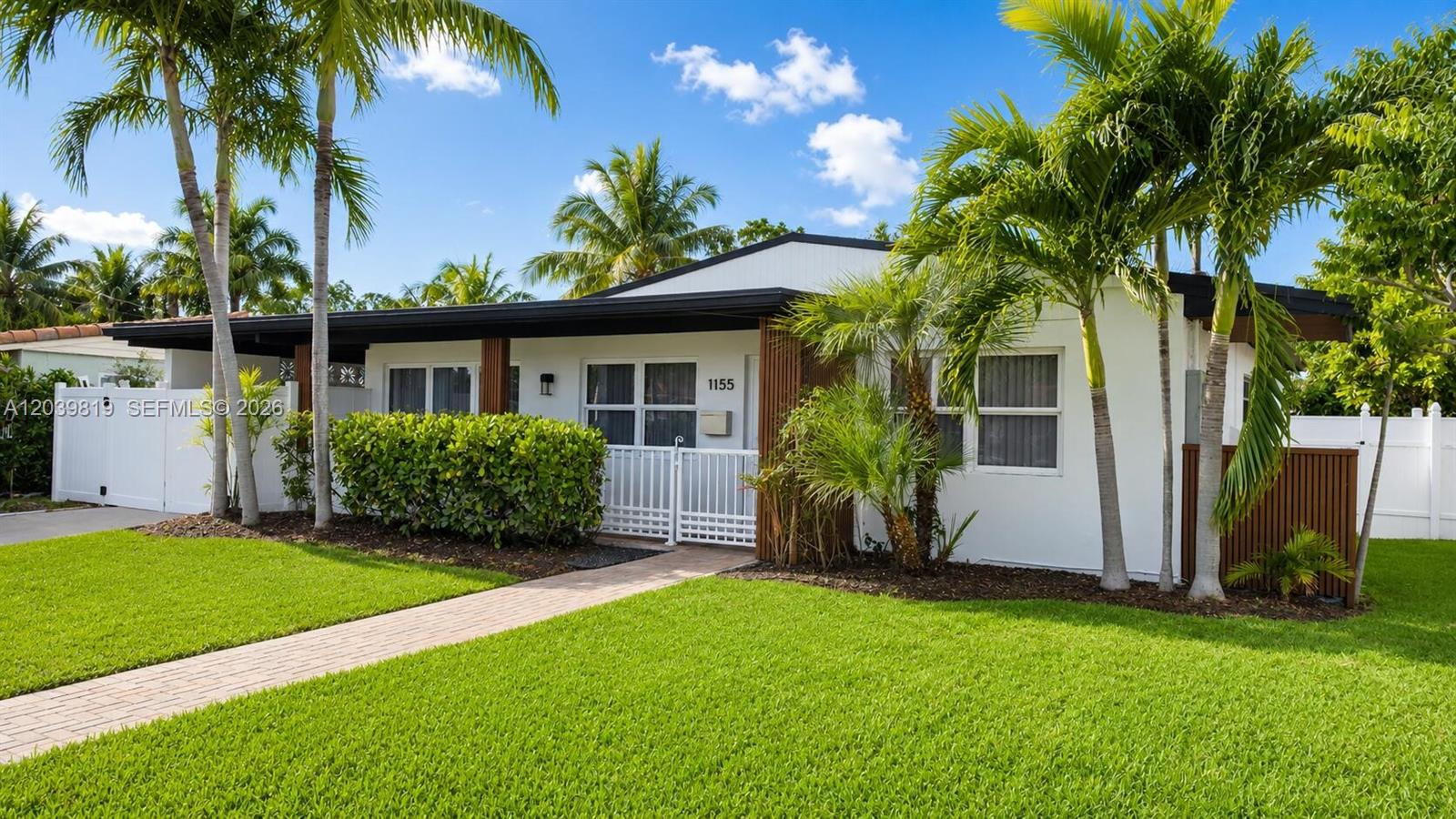 1155 Hayes Street, Hollywood, FL 33019, Hollywood