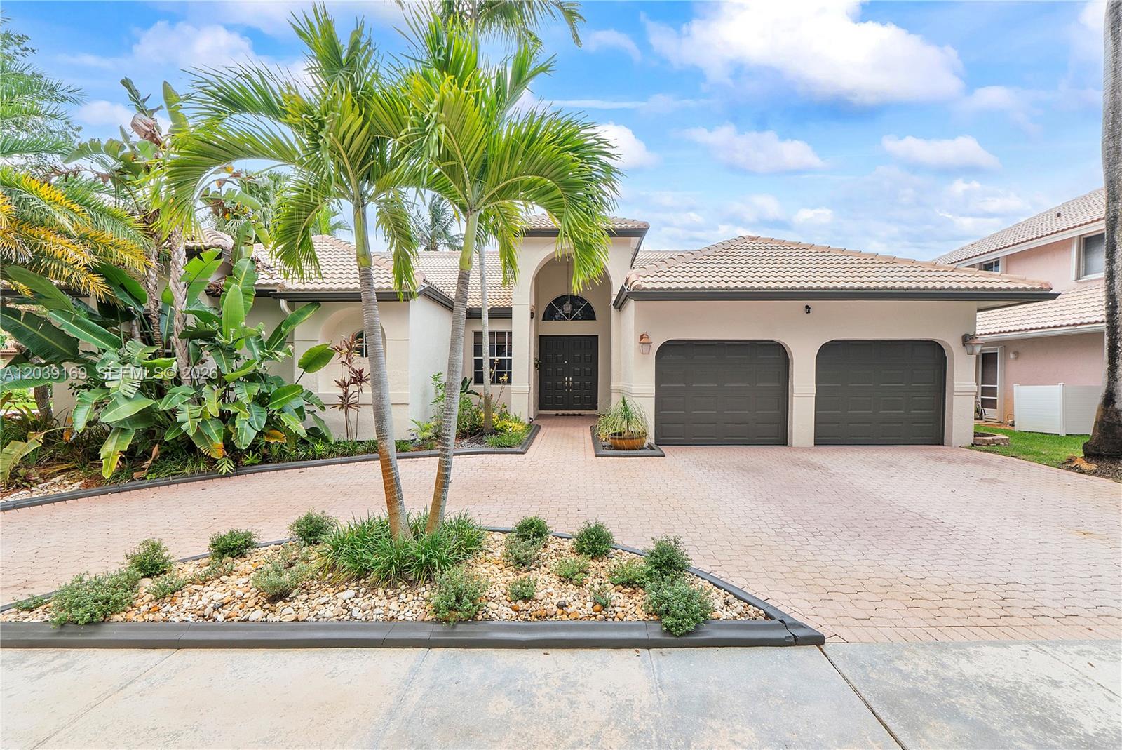 1522 NW 182nd Way, Pembroke Pines, FL 33029, Pembroke Pines