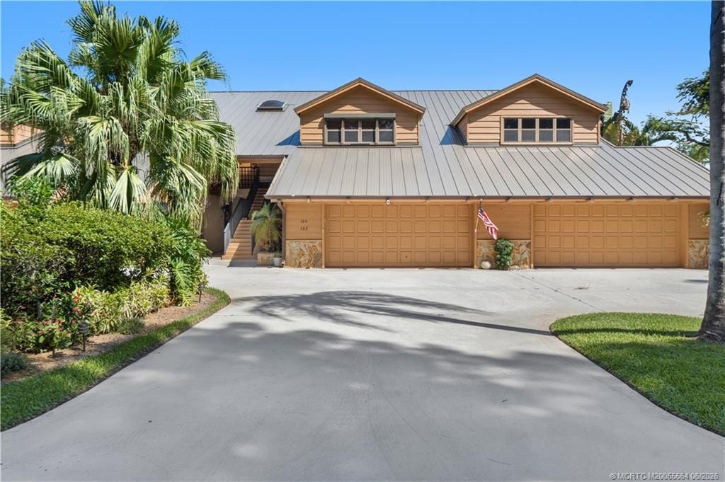 102 SE Crestwood Circle, Stuart, FL 34997 photo 2