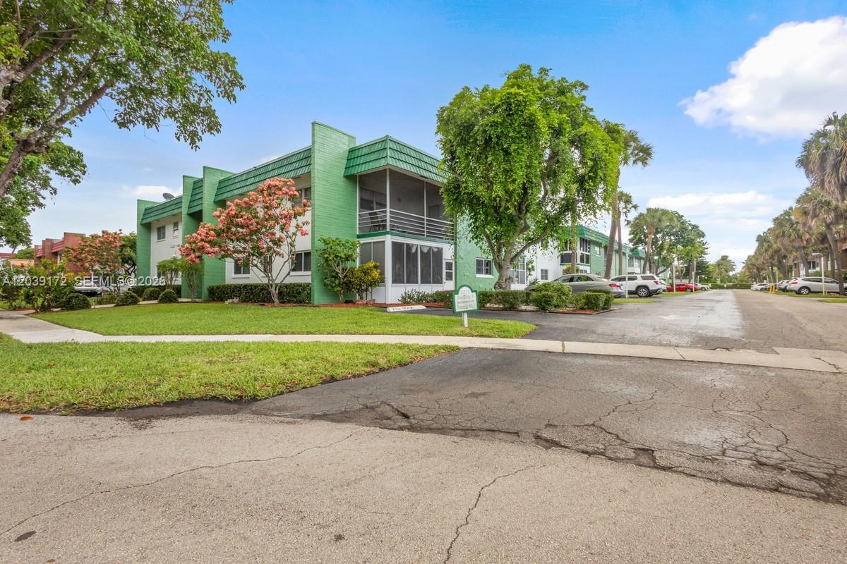 2271 NW 48th Terrace 112, Lauderhill, FL 33313, Lauderhill