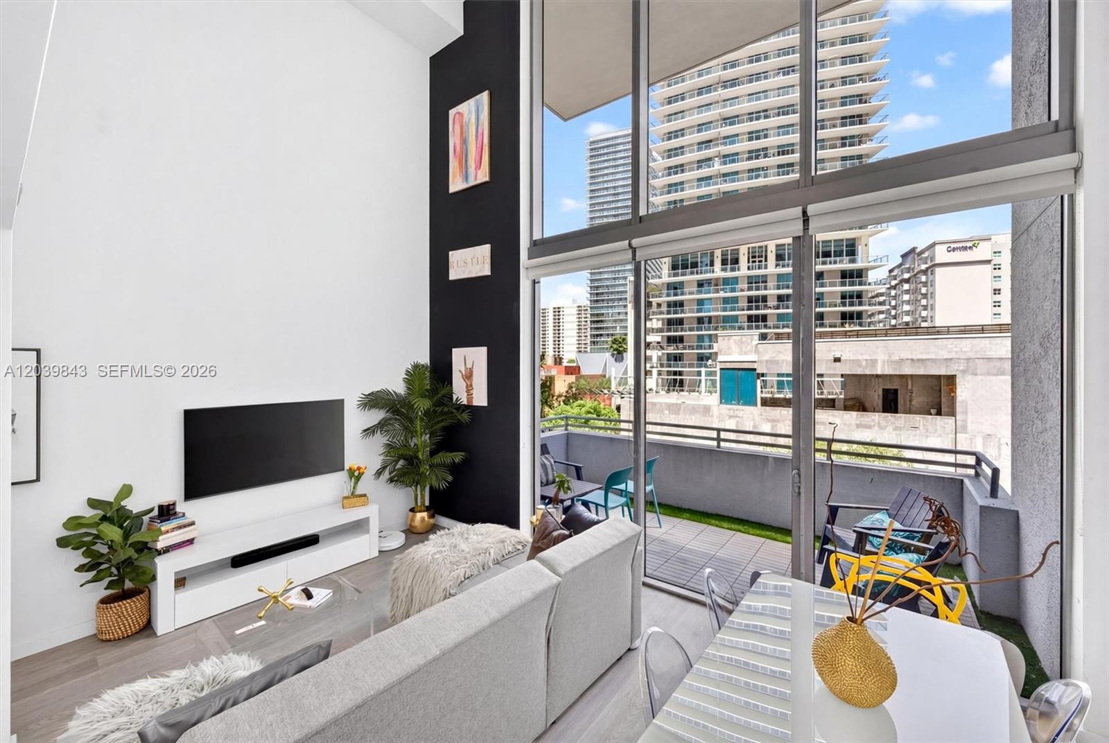 1050 Brickell Avenue 420, Miami, FL 33131, Miami