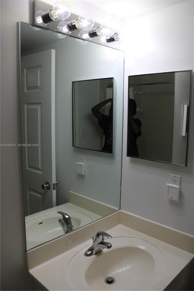 519 E Sheridan Street 1082, Dania Beach, FL 33004 photo 25