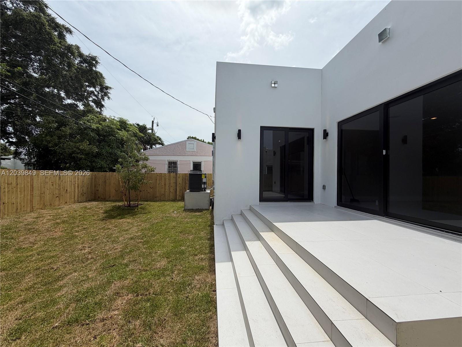 1860 NW 48th Street — photo 10