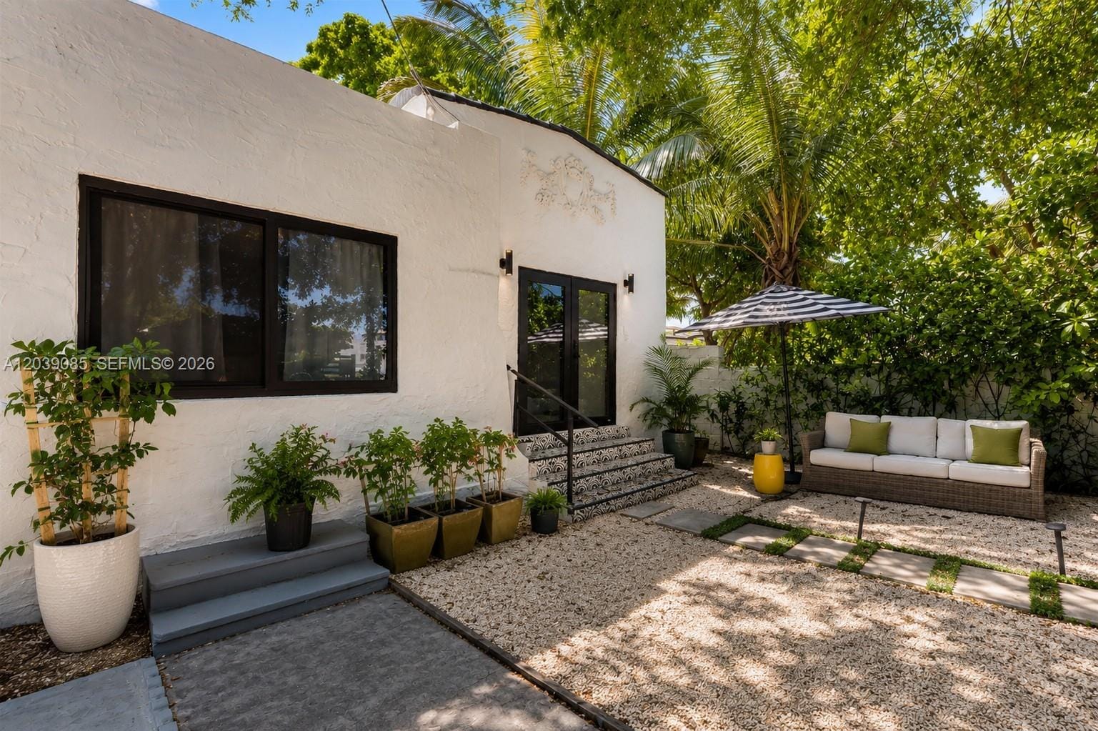 8280 NE 1st Place, Miami, FL 33138 photo 2