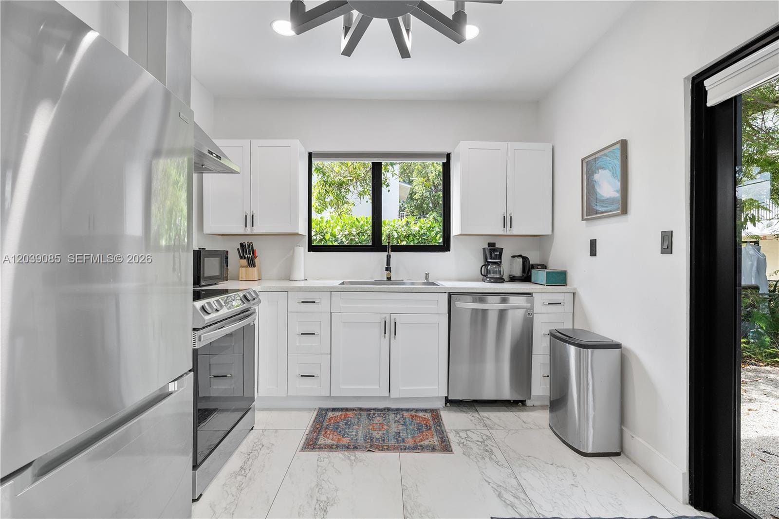 8280 NE 1st Place, Miami, FL 33138 photo 14