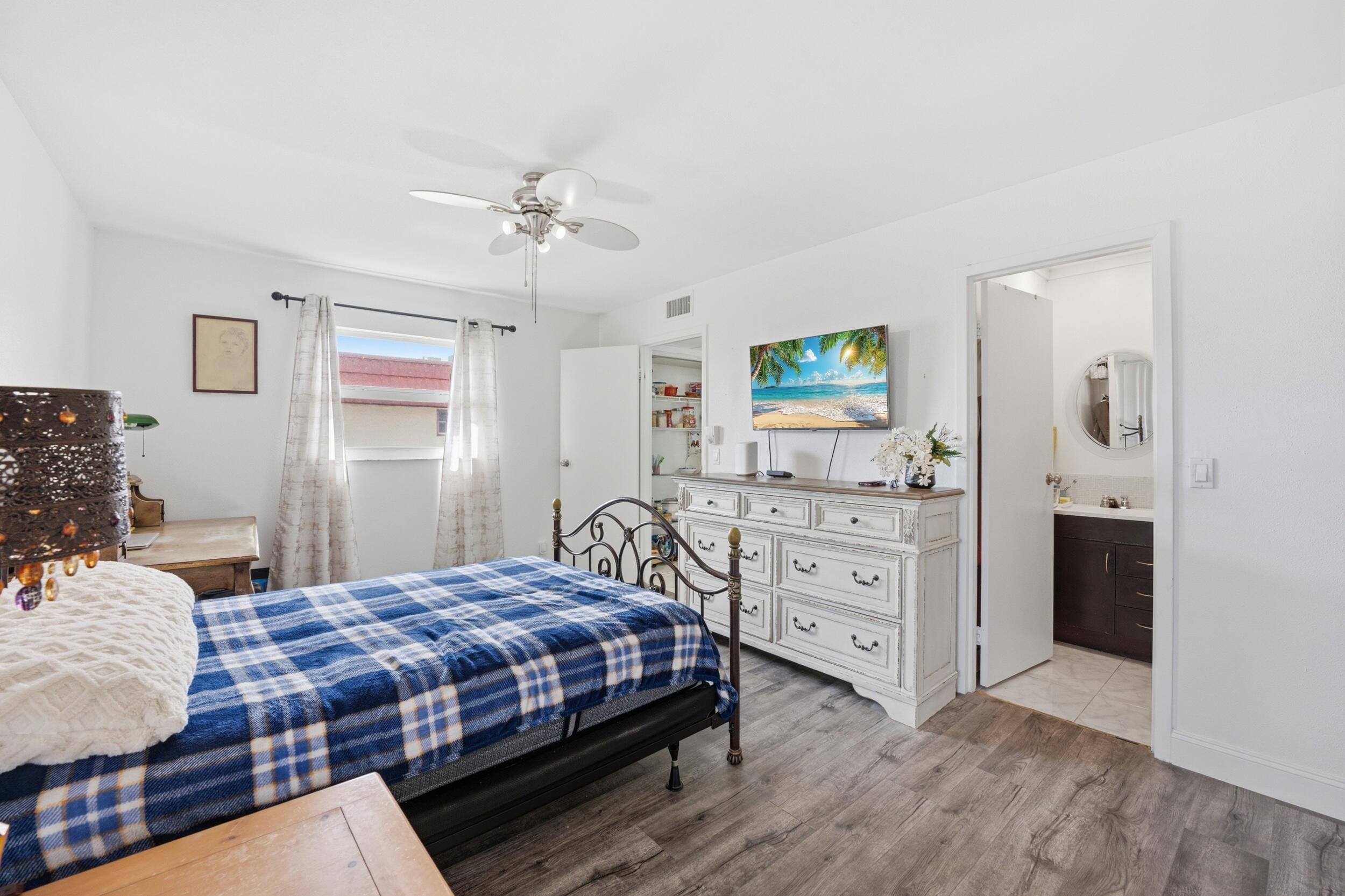 47 Saxony A, Delray Beach, FL 33446 photo 16
