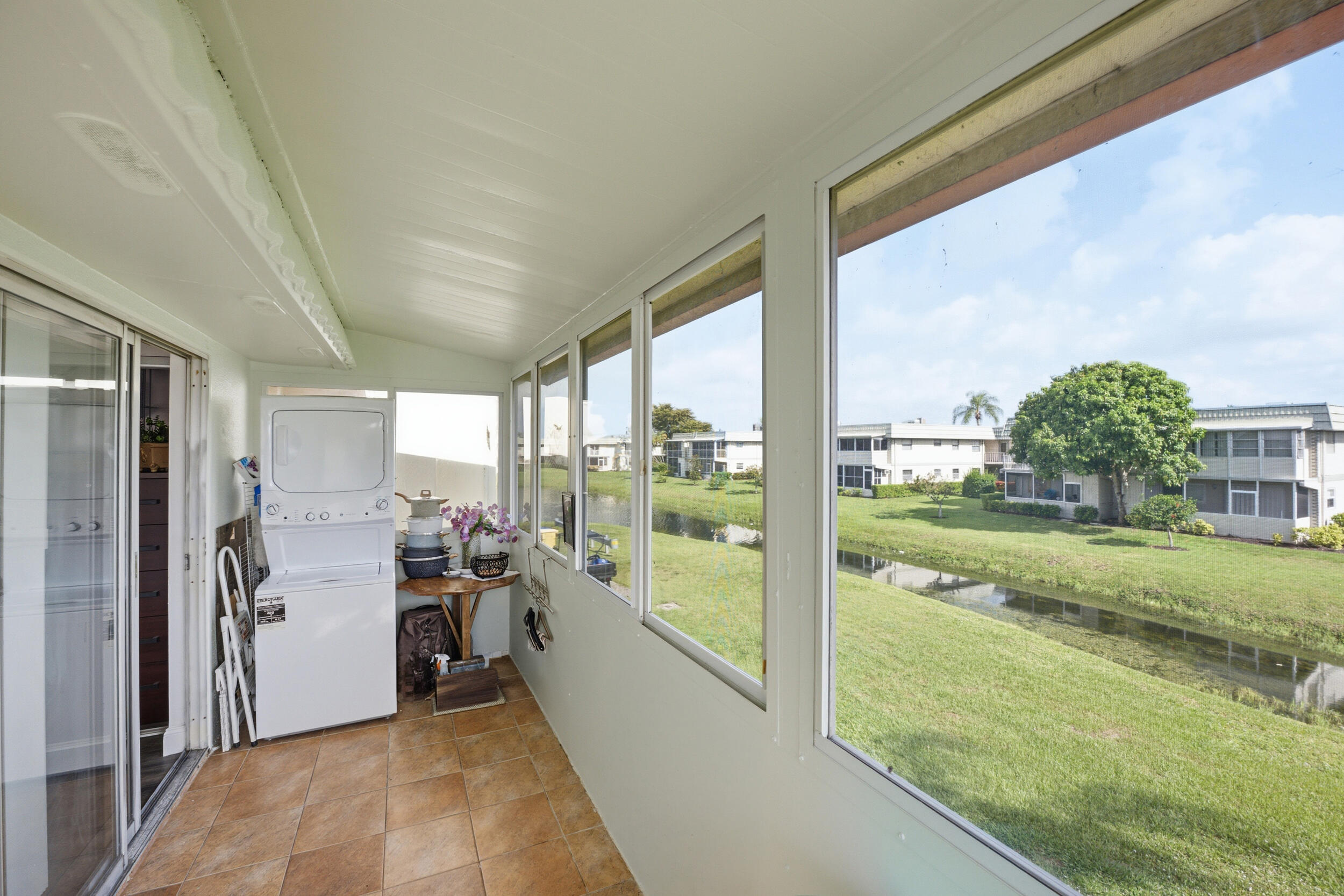47 Saxony A, Delray Beach, FL 33446 photo 19