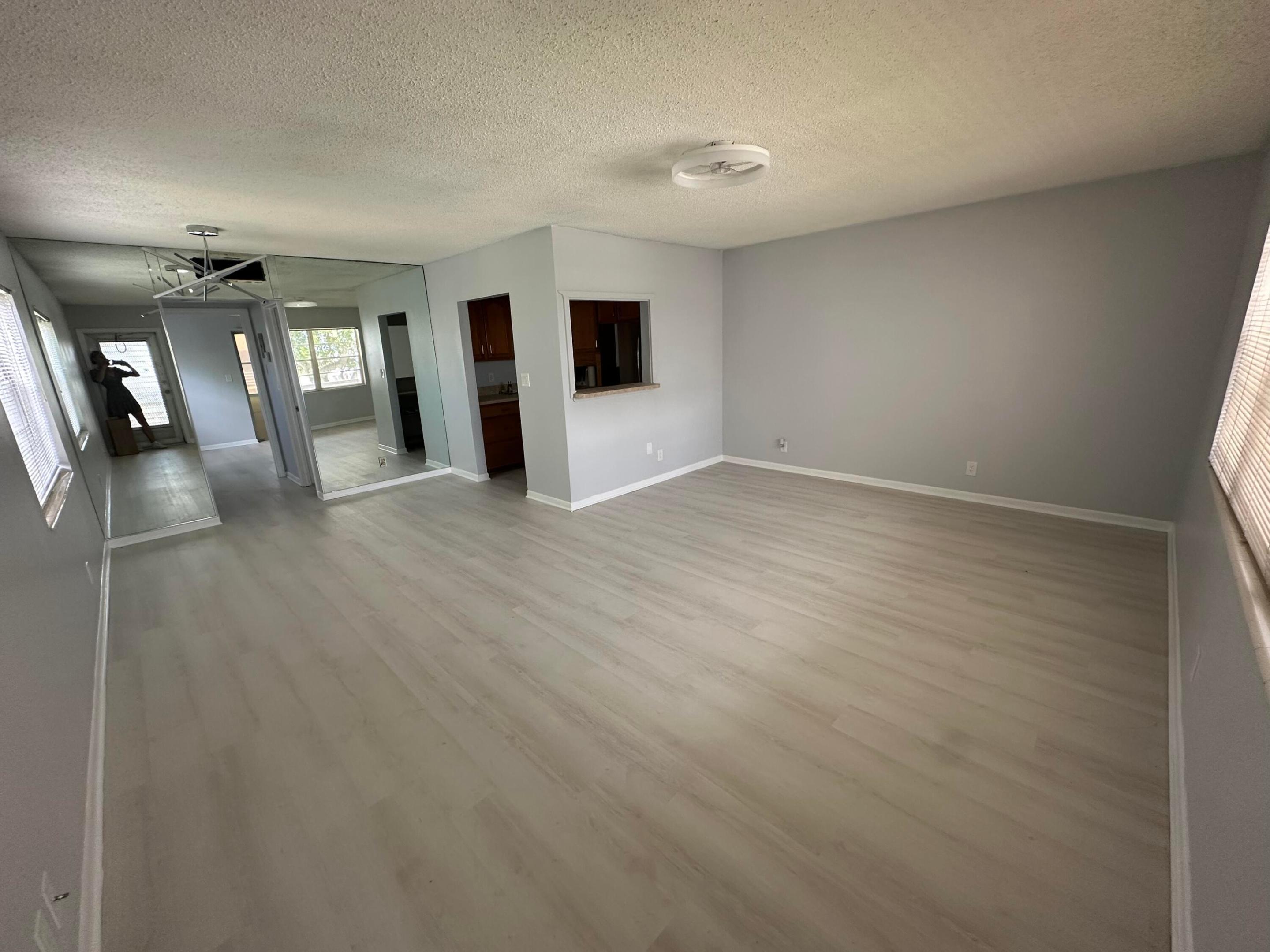 21 Salisbury A, West Palm Beach, FL 33417, West Palm Beach