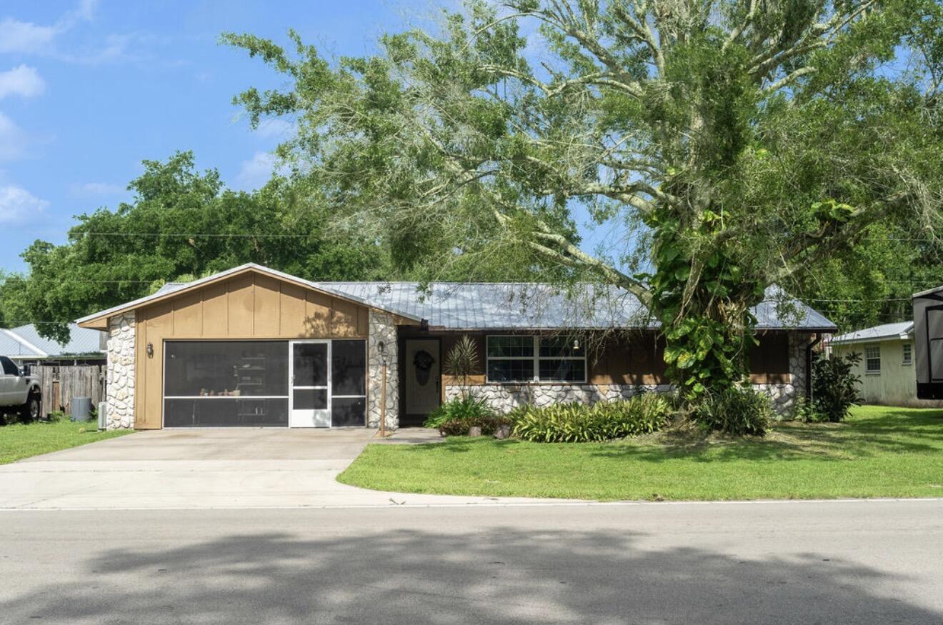 1864 SW 24th Avenue, Okeechobee, FL 34974, Okeechobee