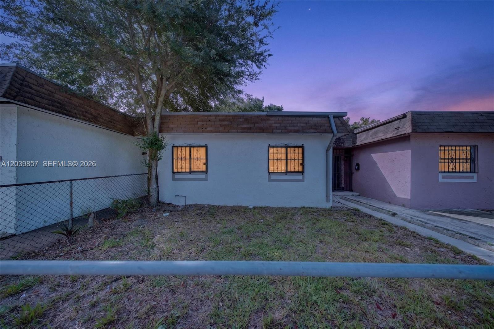 3856 NW 207 St Road, Miami Gardens, FL 33055