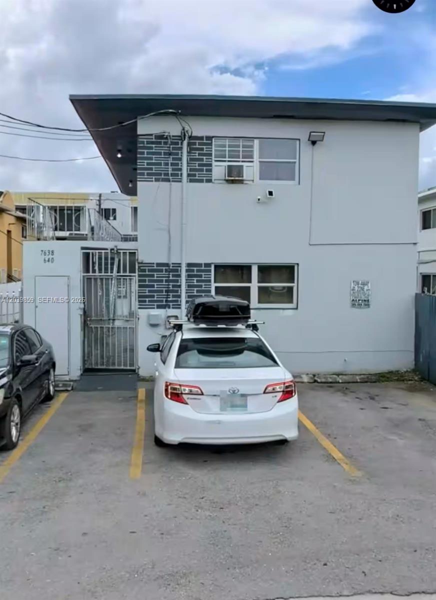 7638 N Miami Avenue 2, Miami, FL 33150, Miami