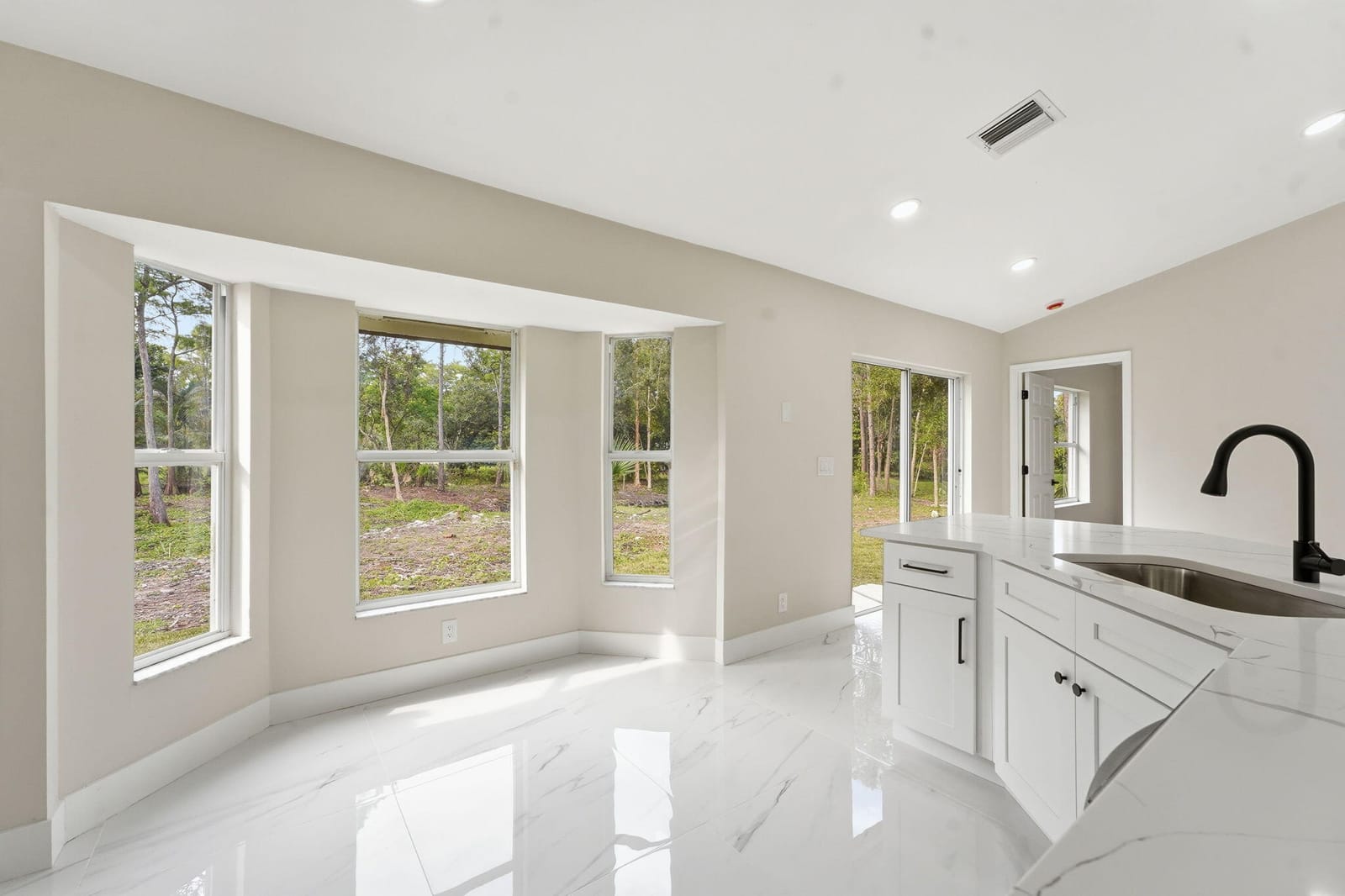 16825 81st Lane N, The Acreage, FL 33470 photo 7