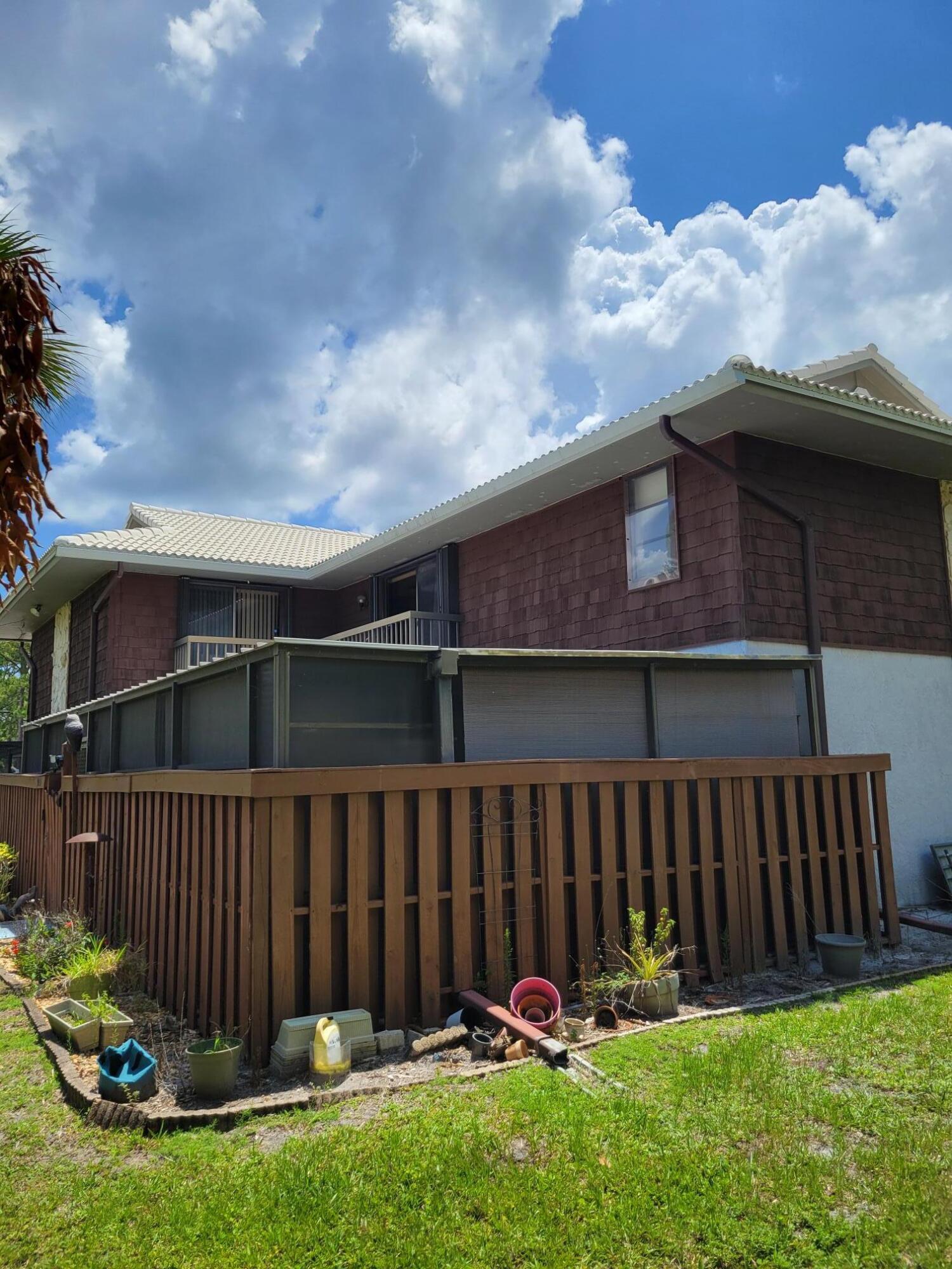 903 SE Camelot Gardens Boulevard SE, Port St. Lucie, FL 34952, Port St Lucie