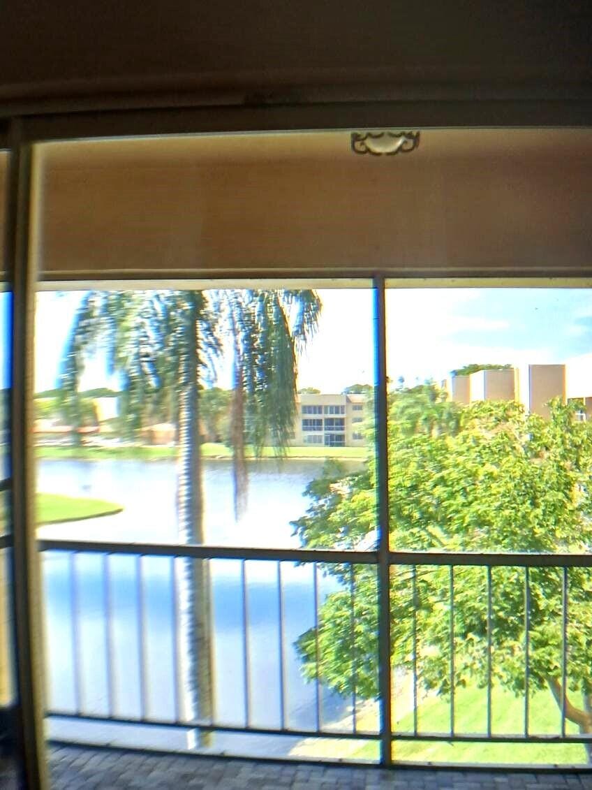 6161 NW 57th Court, Tamarac, FL 33319 photo 10