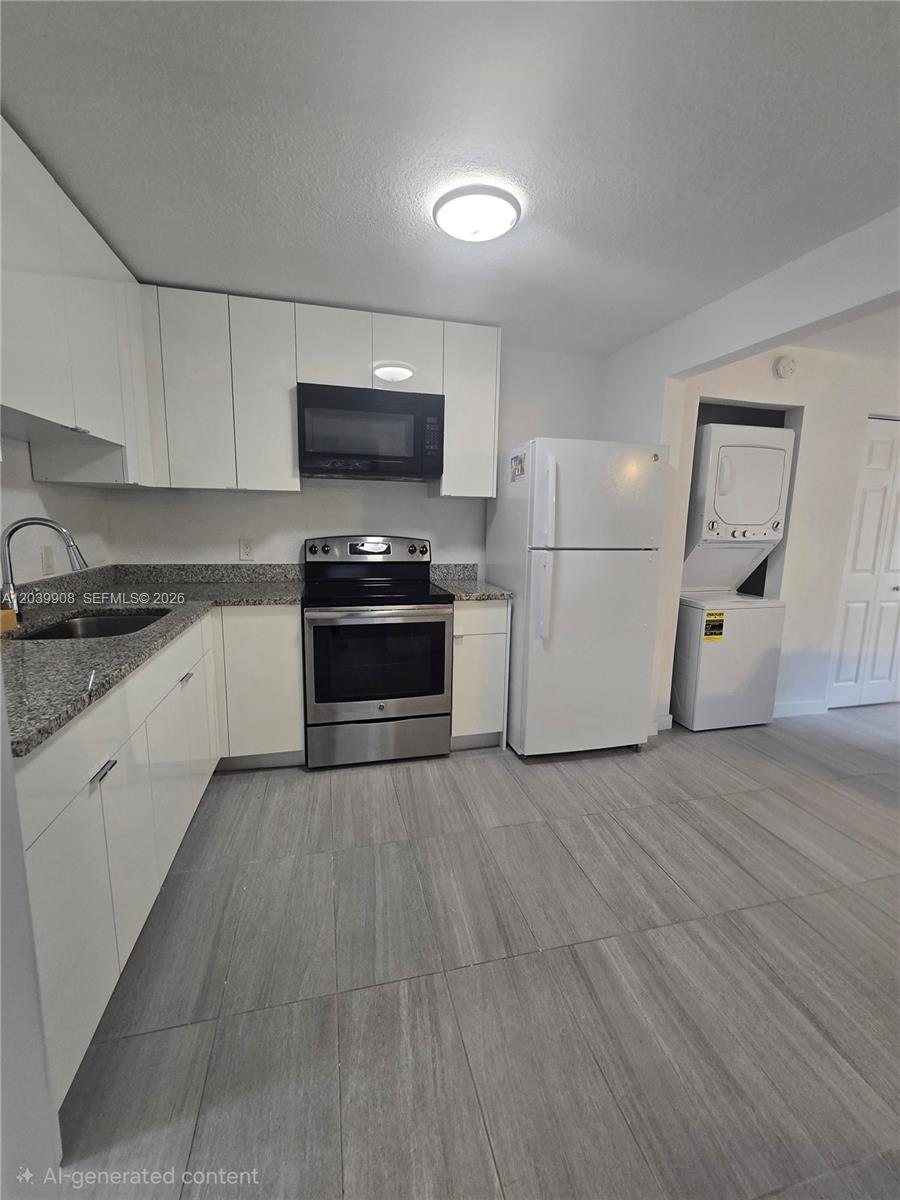 237 SW 13th Street 5, Dania Beach, FL 33004, Dania Beach