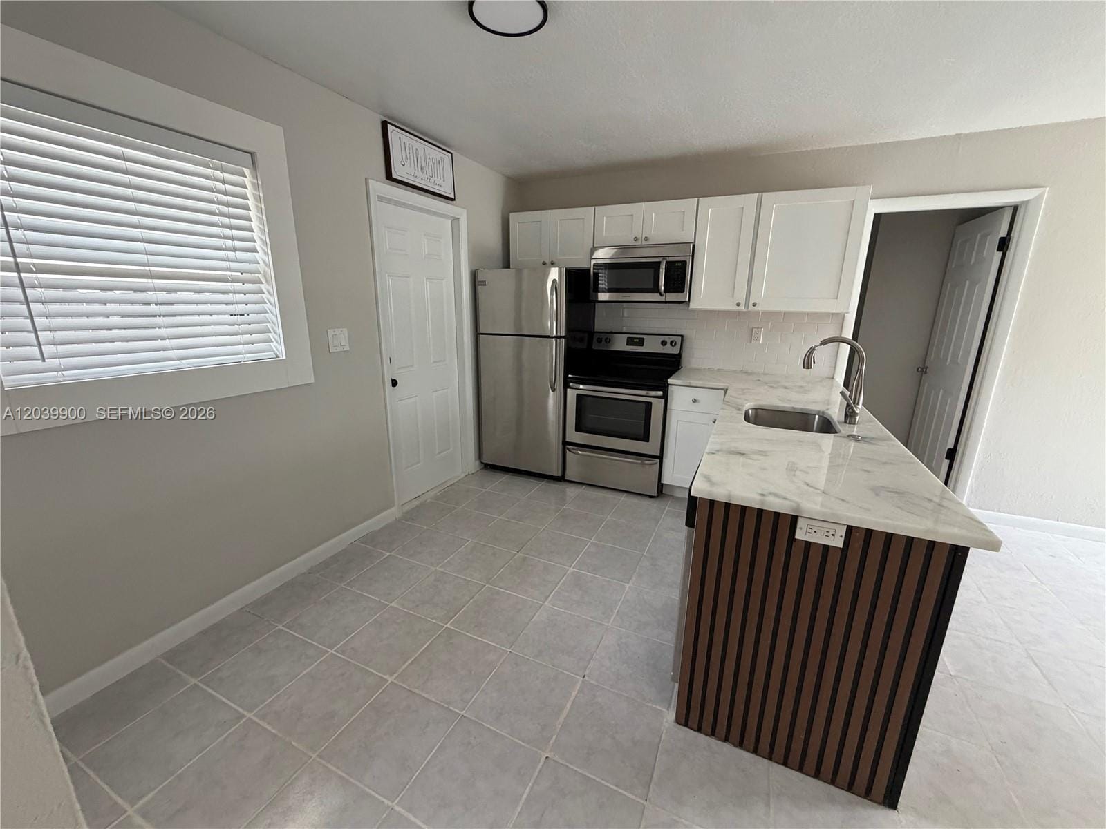 1533 NW 2nd Avenue 1 — photo 5