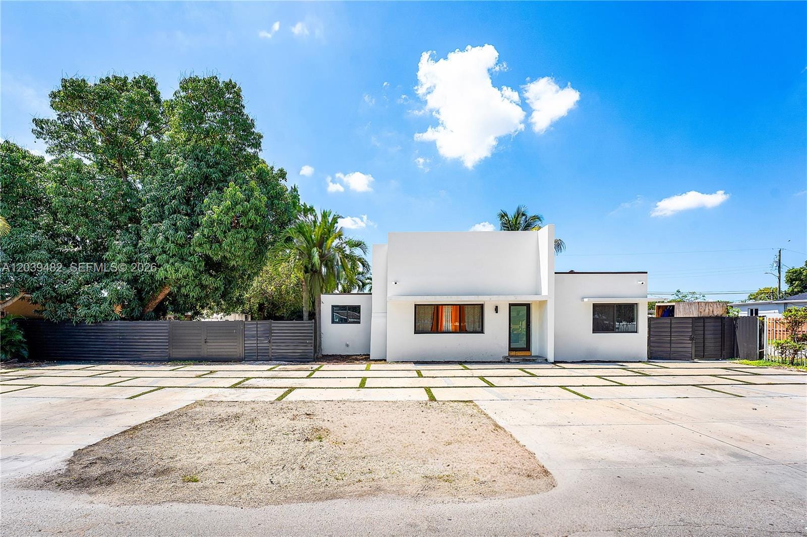 3040 NW 93rd Street, Miami, FL 33147 photo 2