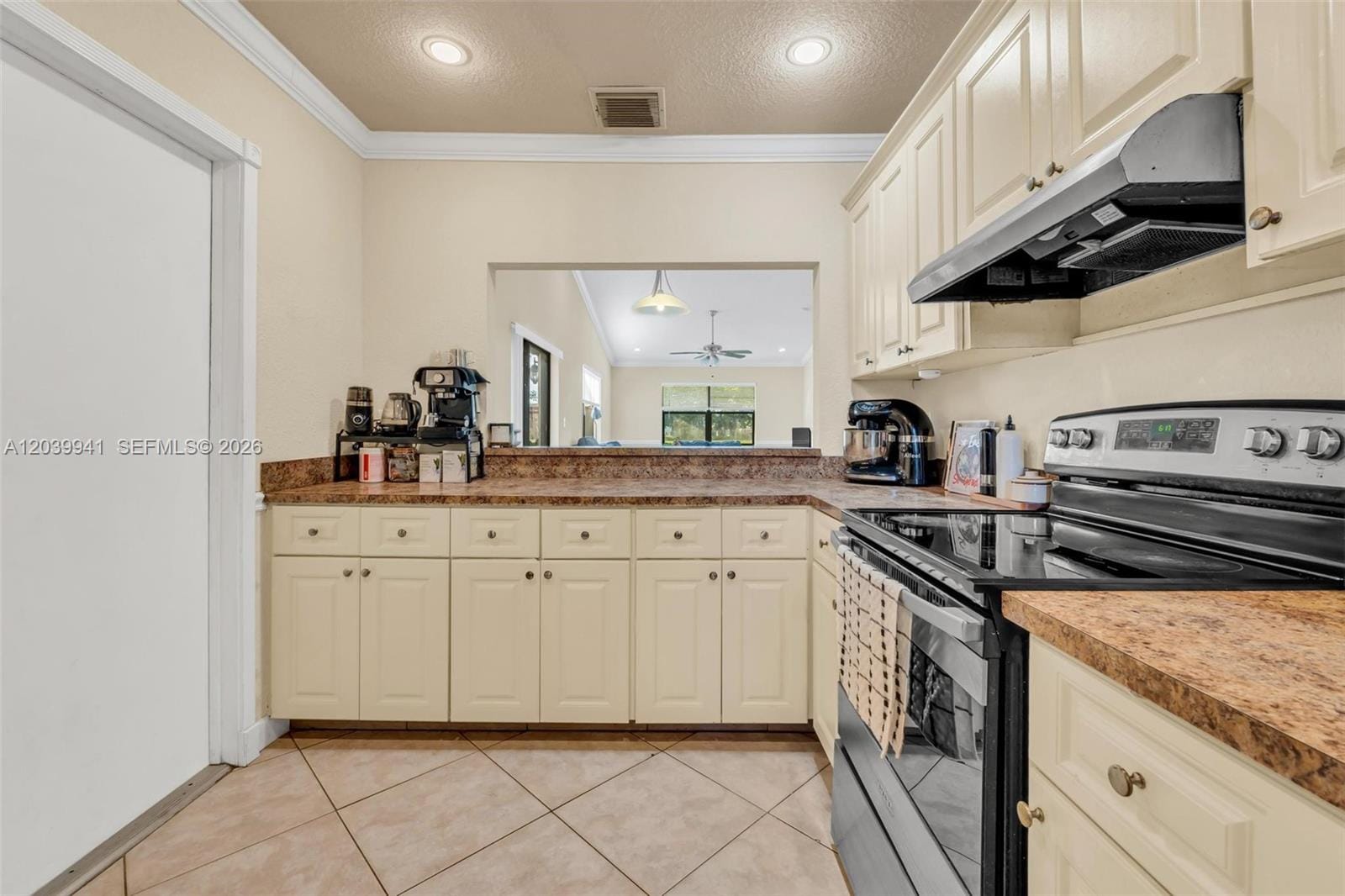 6633 N Parkway Drive 5-7 — photo 7