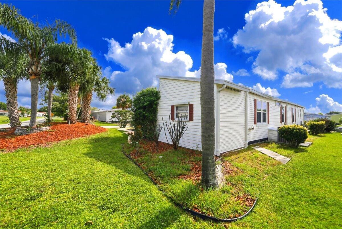8391 Delphinium Court, Port St. Lucie, FL 34952 photo 28