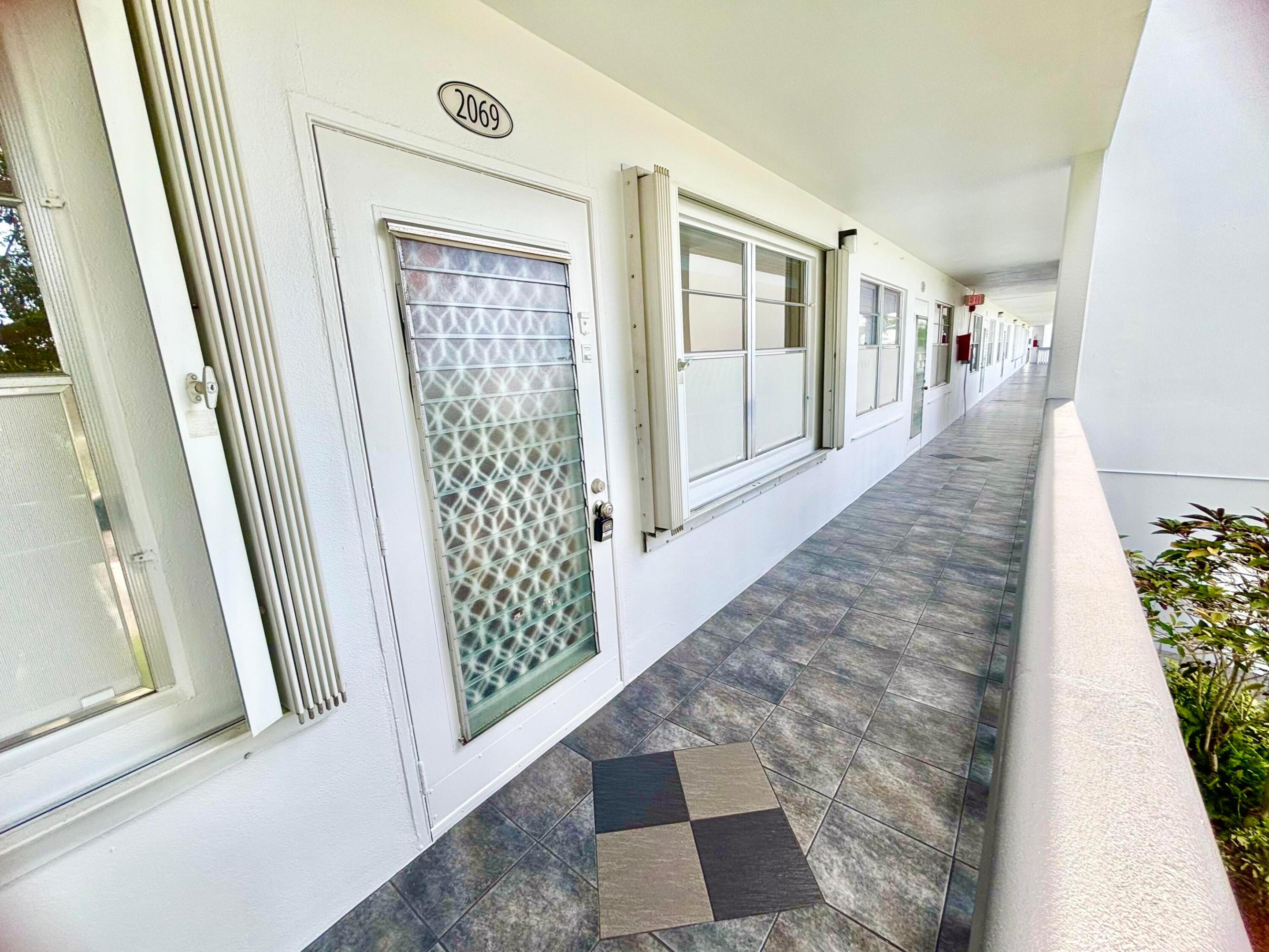 2069 Oakridge F Unit 2069, Deerfield Beach, FL 33442 photo 16