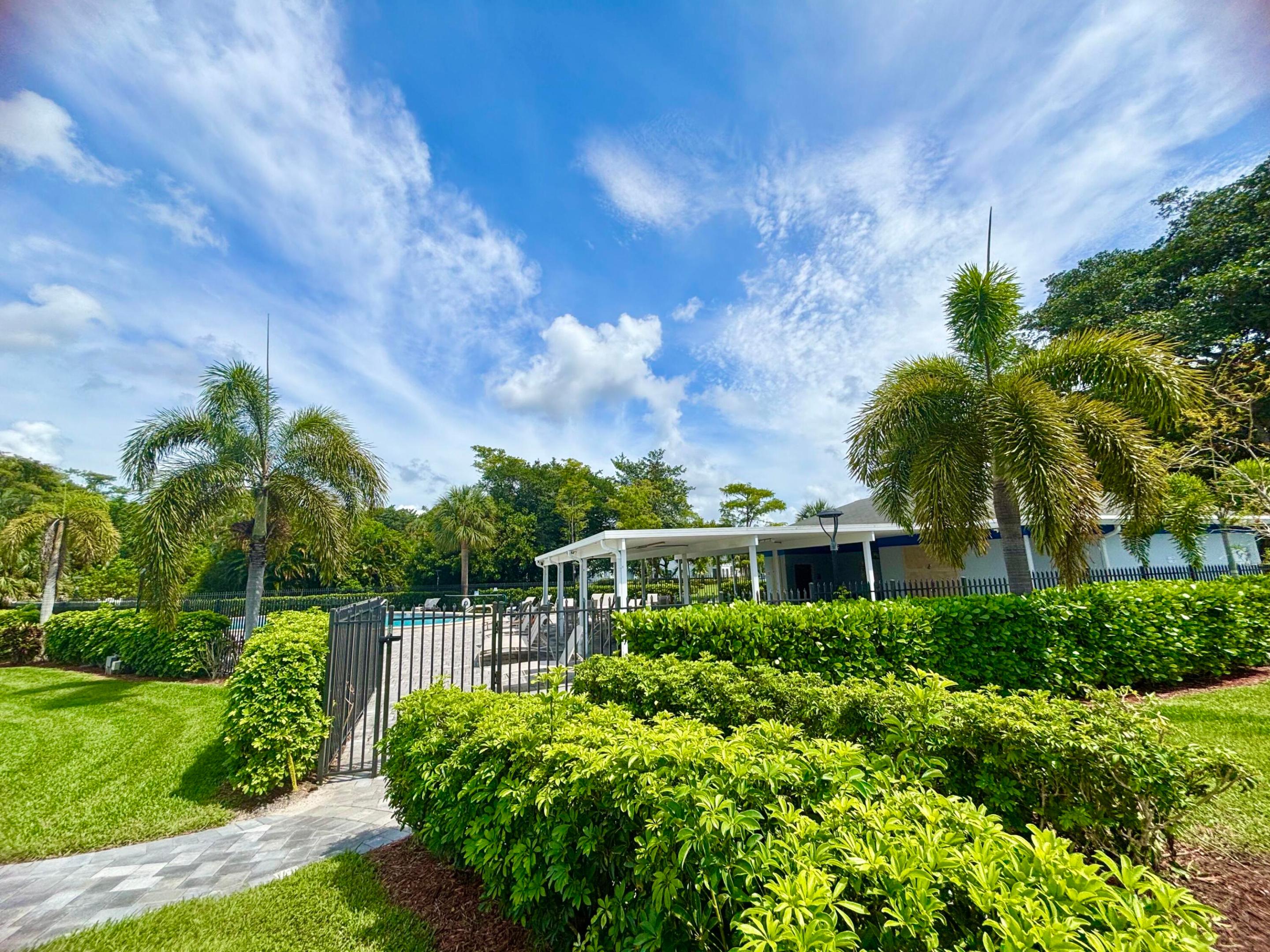 2069 Oakridge F Unit 2069, Deerfield Beach, FL 33442 photo 25
