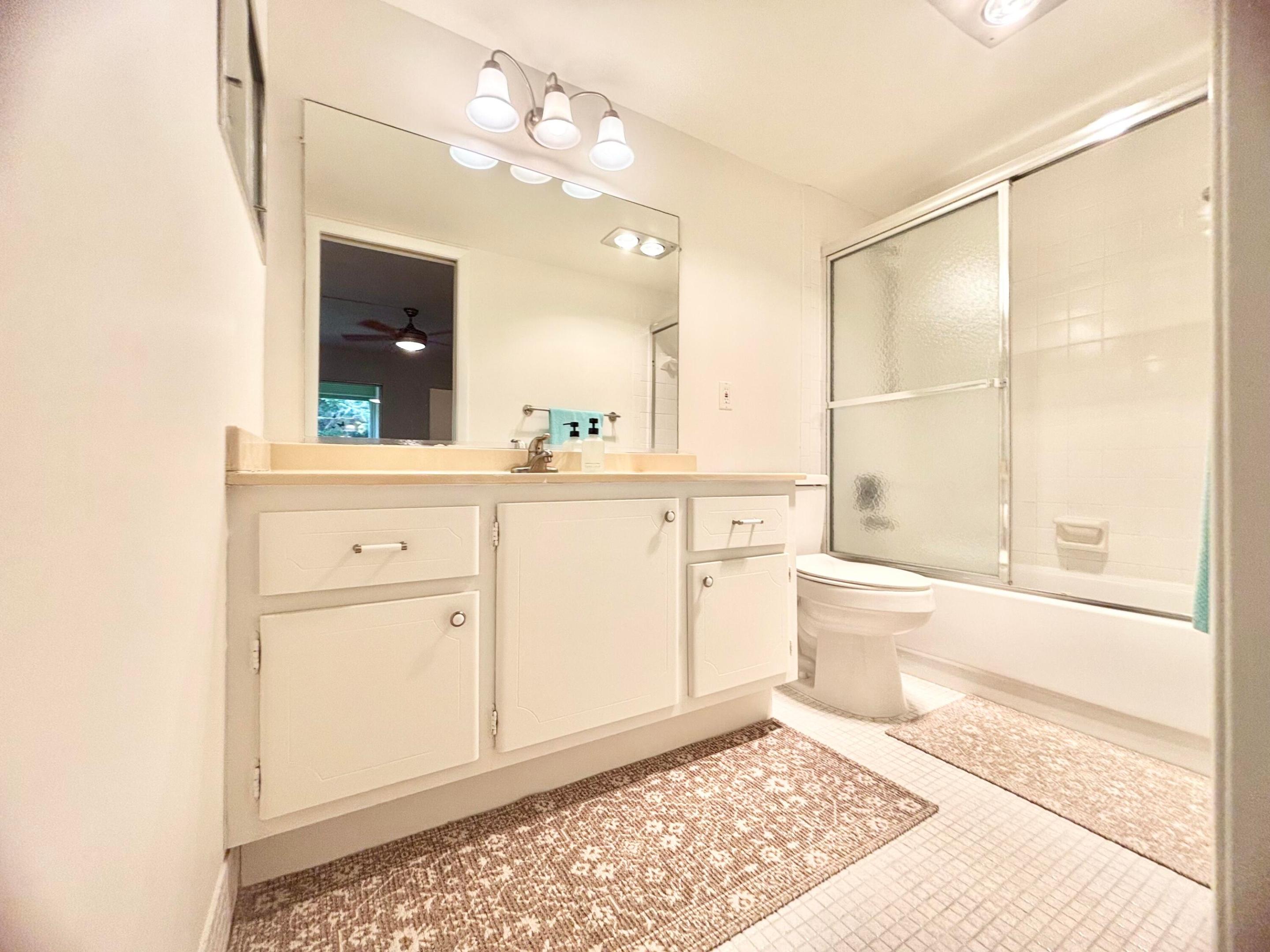 2069 Oakridge F Unit 2069 — photo 7