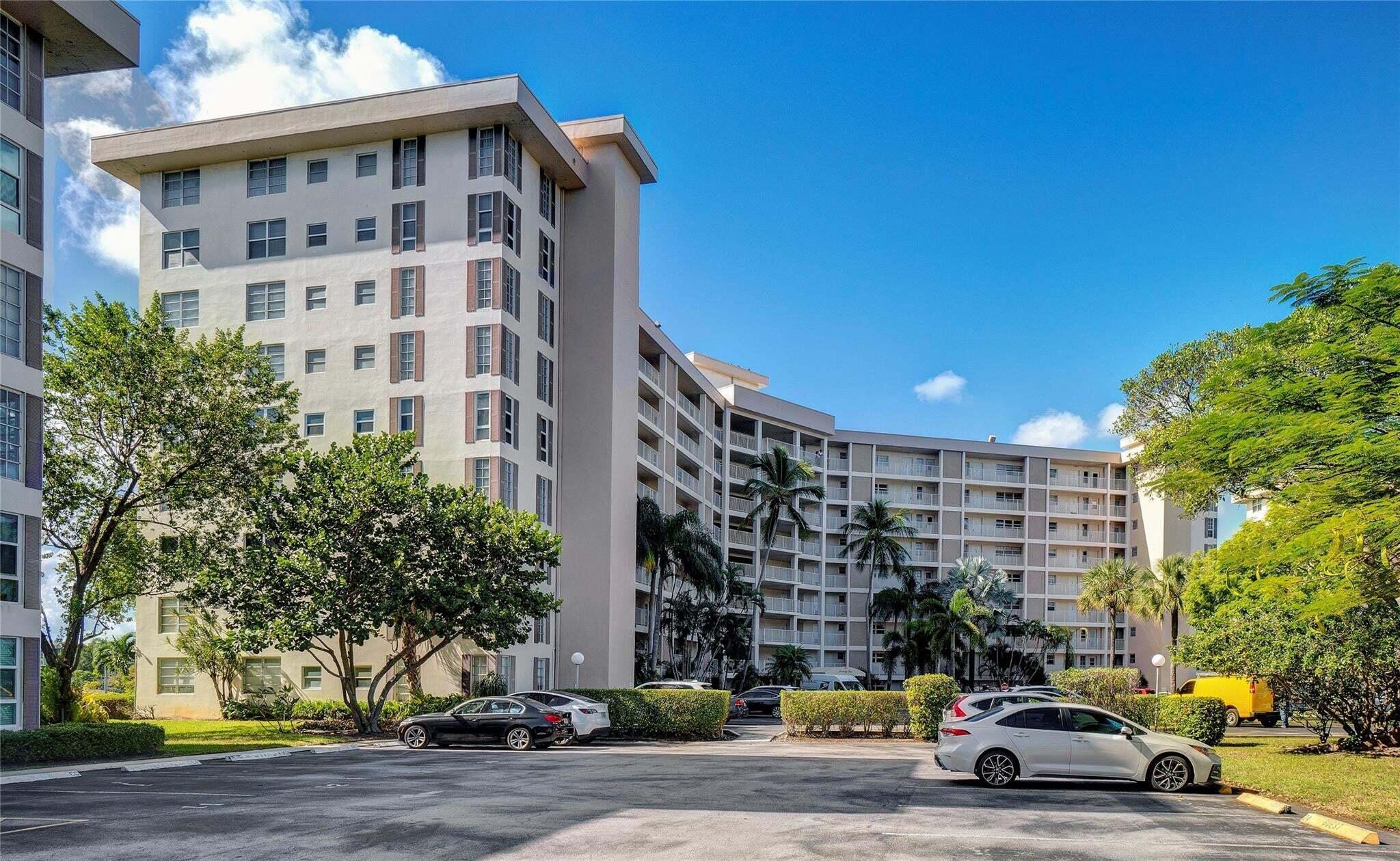 2681 S Course Drive 712, Pompano Beach, FL 33069 photo 2