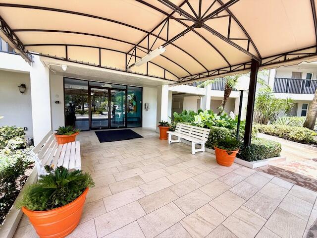 2681 S Course Drive 712, Pompano Beach, FL 33069 photo 4
