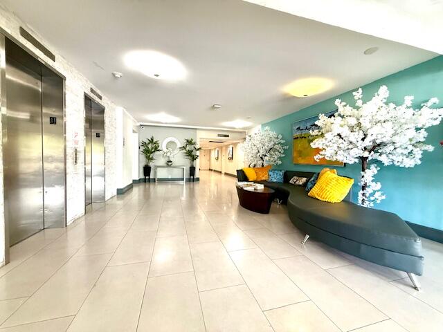 2681 S Course Drive 712, Pompano Beach, FL 33069 photo 5