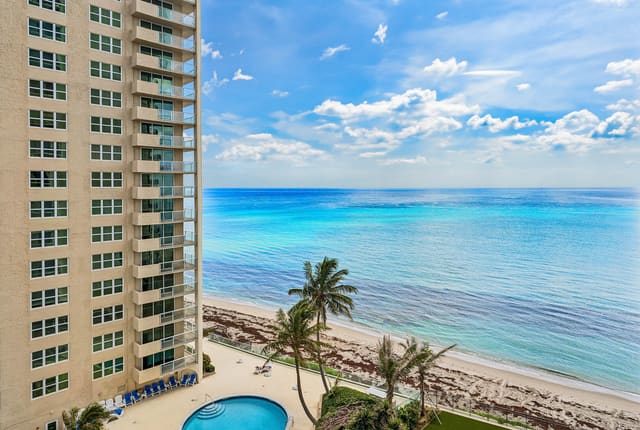 5420 N Ocean Drive 905, West Palm Beach, FL 33404