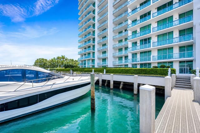 7928 East Drive 1804, North Bay Village, FL 33141